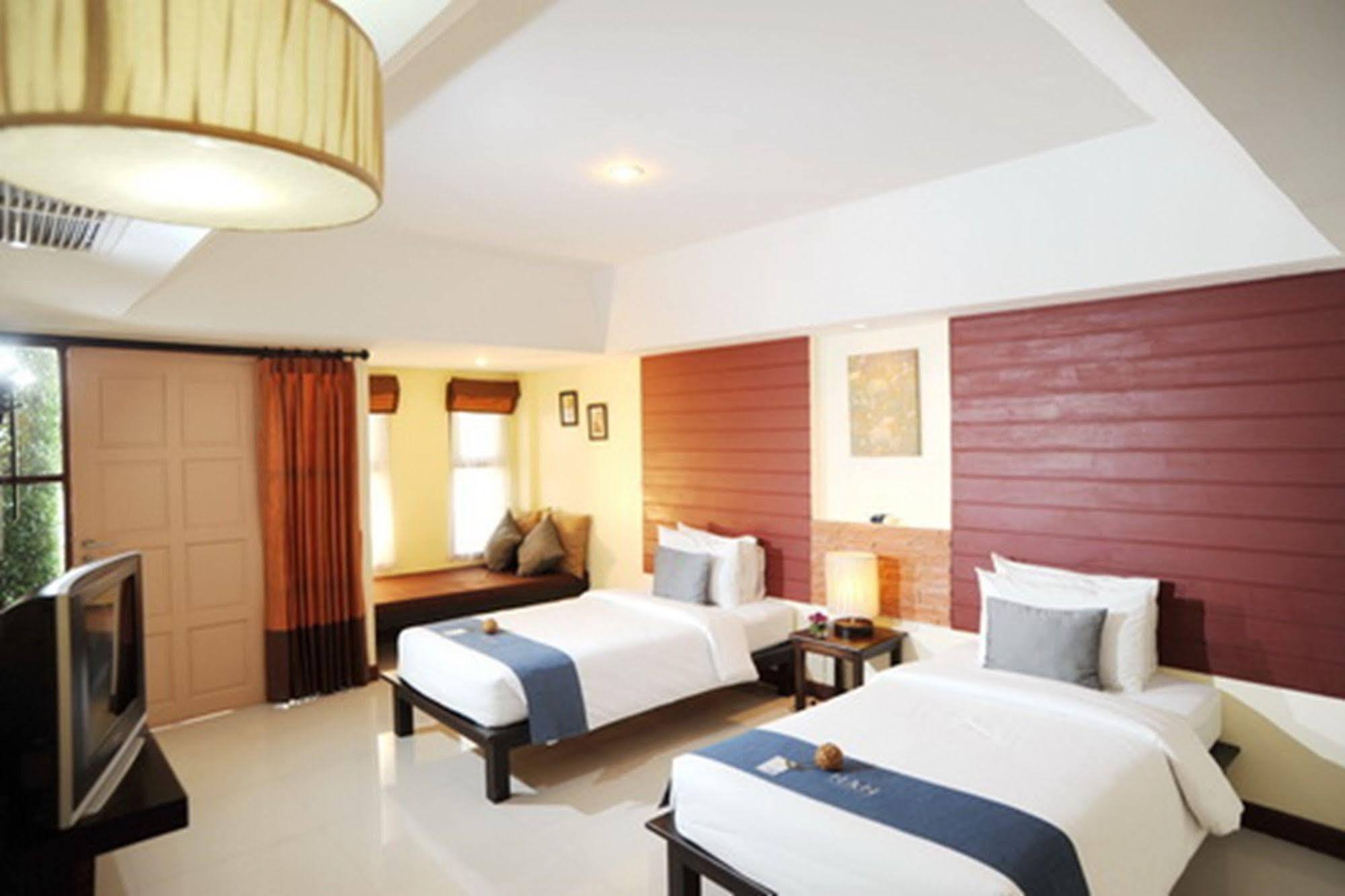 Nan Boutique Hotel Екстер'єр фото